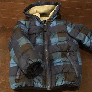 Carter’s puffy jacket MIDWEIGHT. 4T